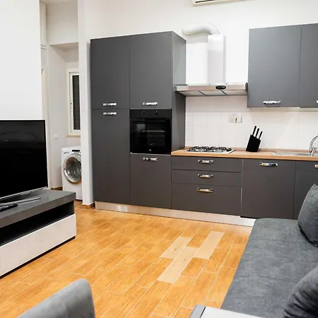 Domus Trionfale 6780 Appartamento Roma