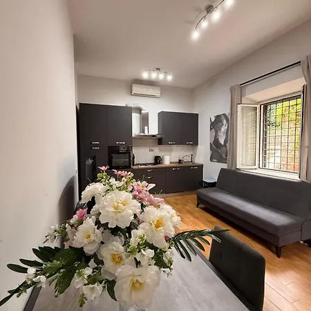 Domus Trionfale 6780 *